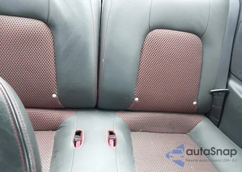 2006 Hyundai Tiburon Gt/Gt Limited/Se from USA, damaged, VIN KMHHN65F06U219476